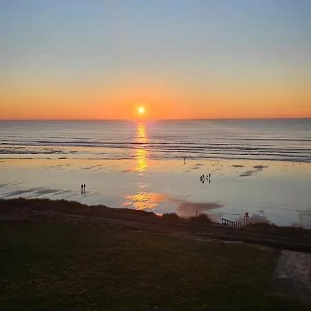 Front De Super 2 Equipe Neufchâtel-Hardelot