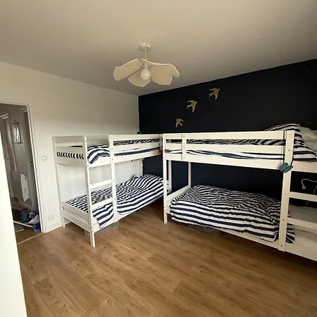 Front De Super 2 Equipe アパート